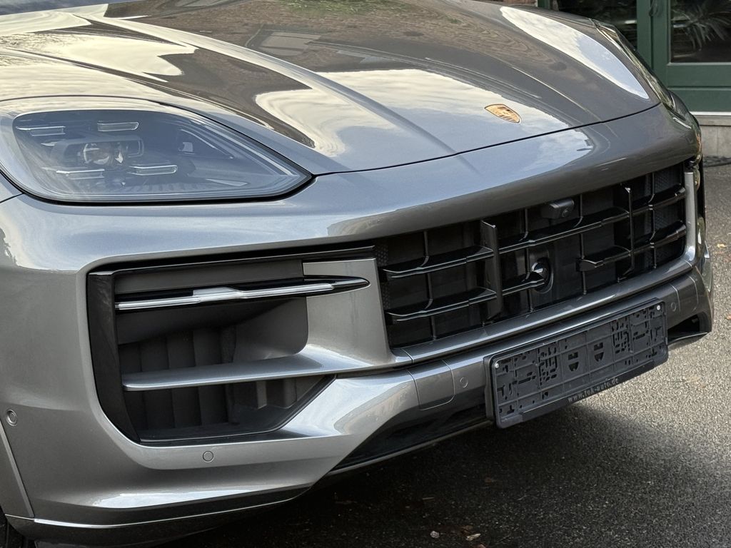 Porsche Cayenne 2024