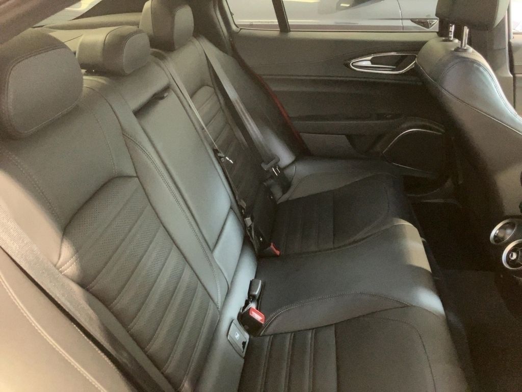 Alfa Romeo Giulia 2023