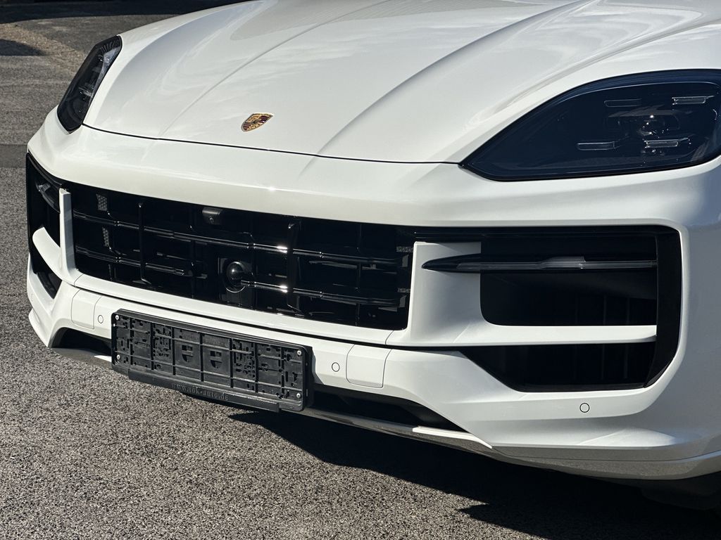 Porsche Cayenne 2024