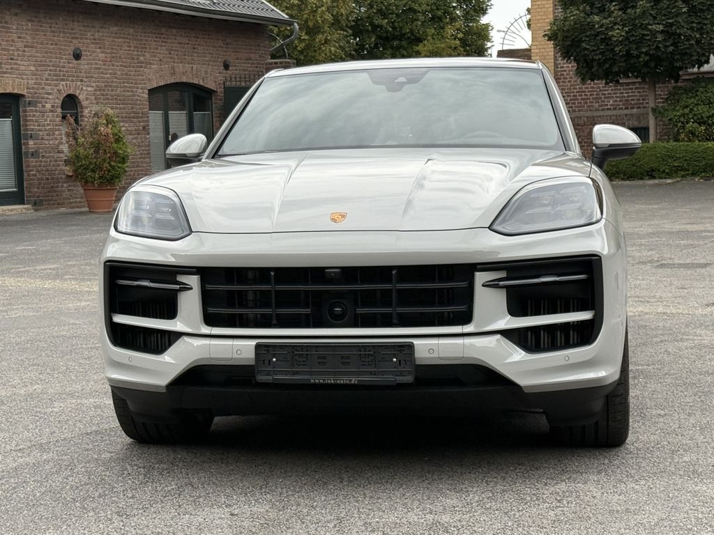 Porsche Cayenne 2023