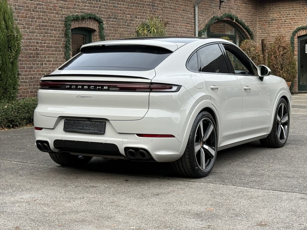 Porsche Cayenne 2024