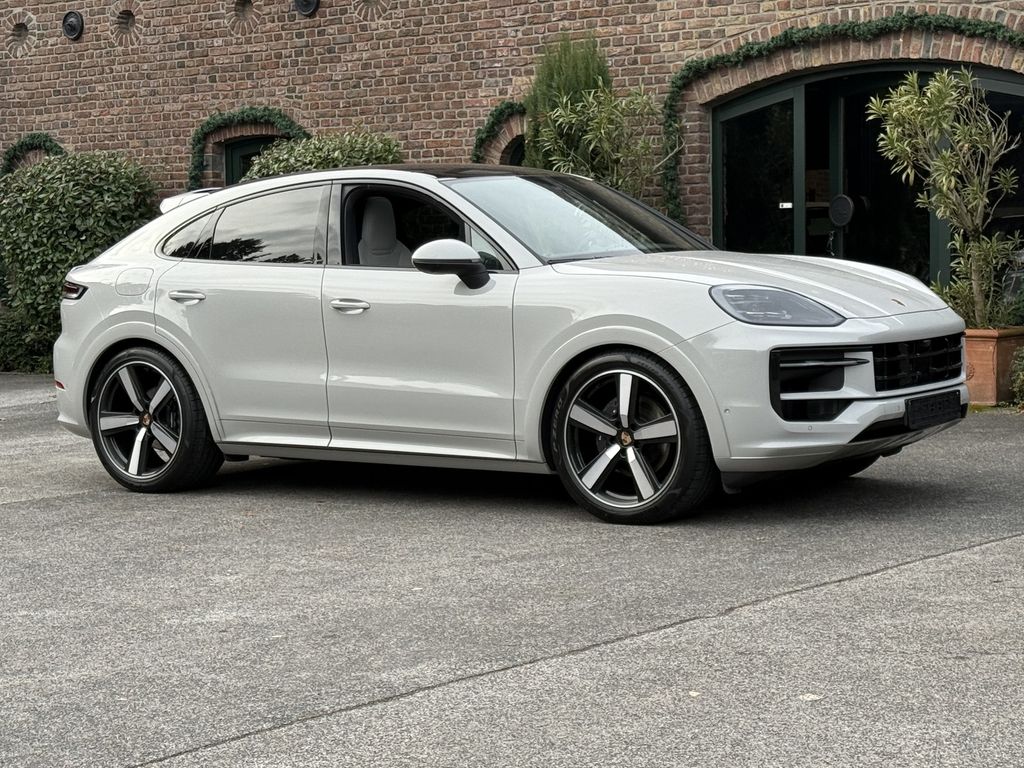 Porsche Cayenne 2024