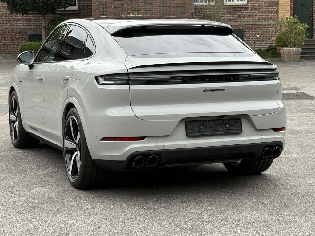 Porsche Cayenne 2023