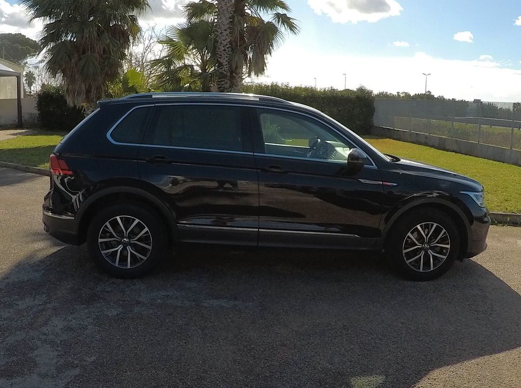 Volkswagen Tiguan 2022