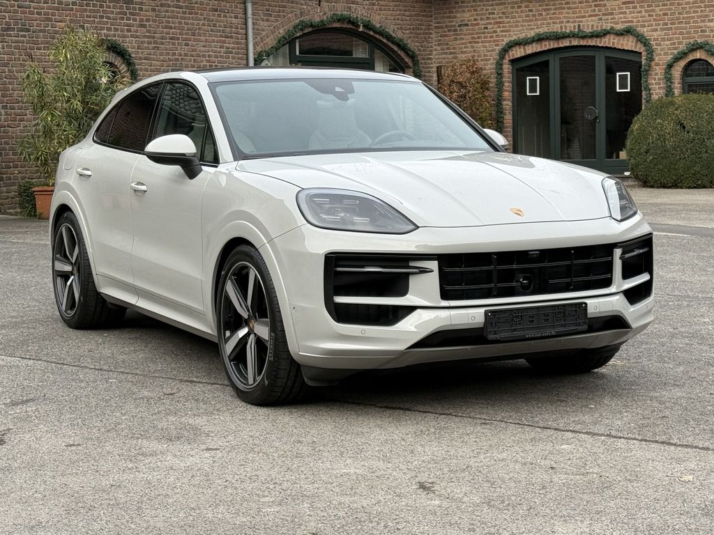 Porsche Cayenne 2024