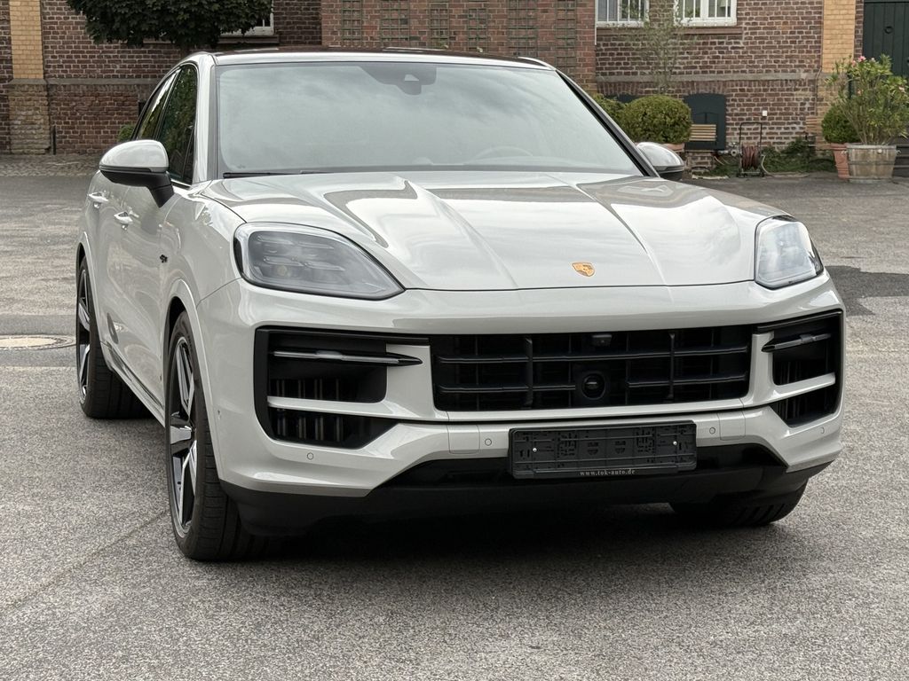Porsche Cayenne 2023