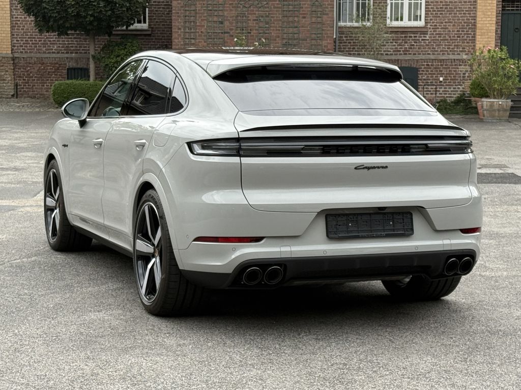 Porsche Cayenne 2023