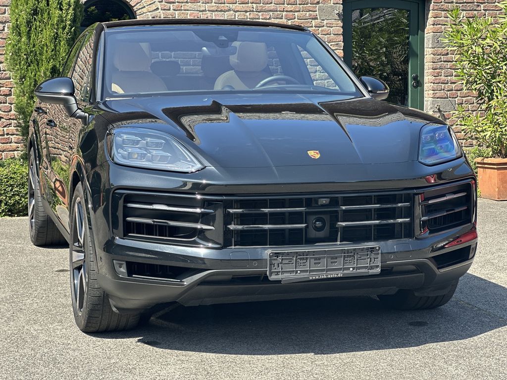 Porsche Cayenne 2025