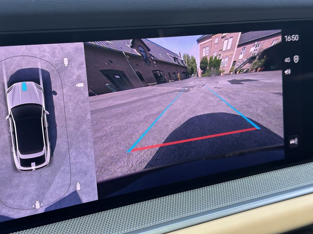 Porsche Cayenne 2025