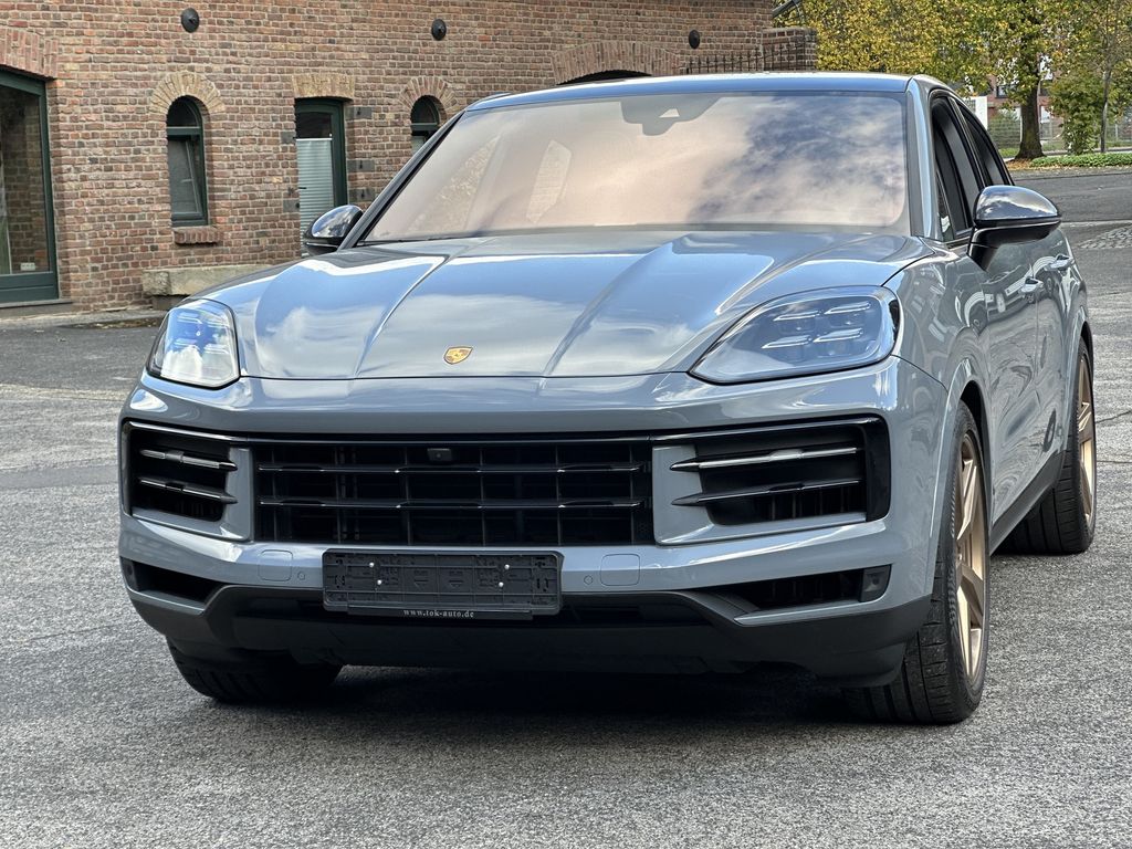 Porsche Cayenne 2025