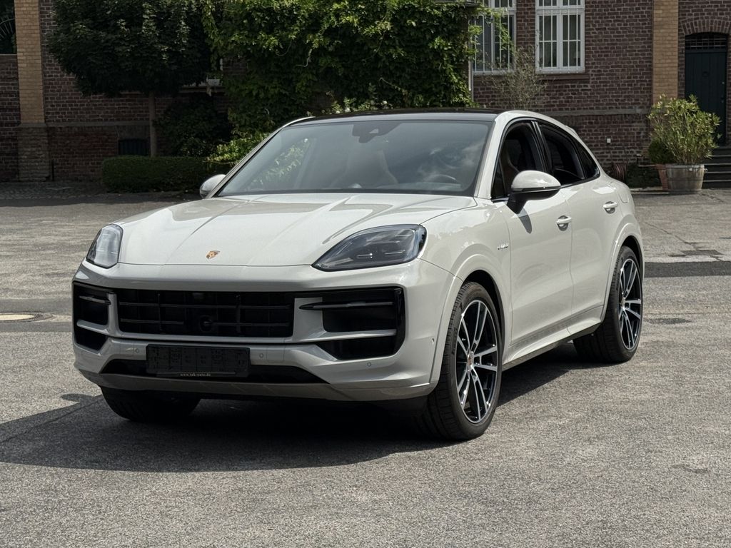 Porsche Cayenne 2025