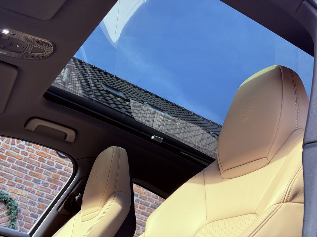 Porsche Cayenne 2025