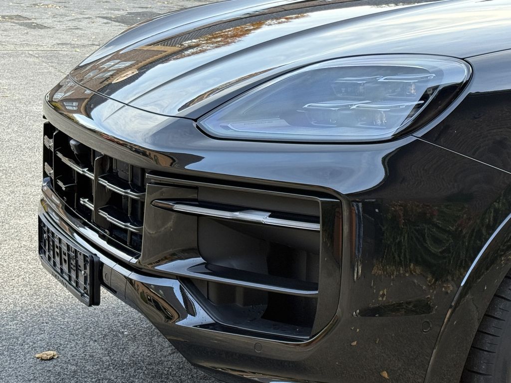 Porsche Cayenne 2025