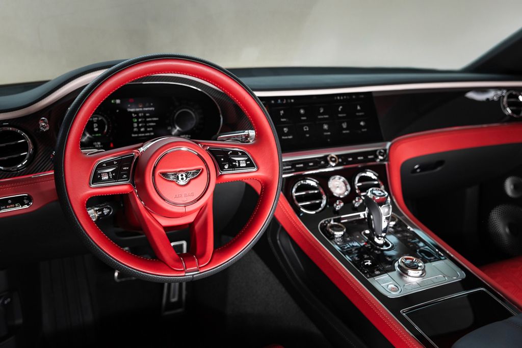Bentley Continental GT 2025
