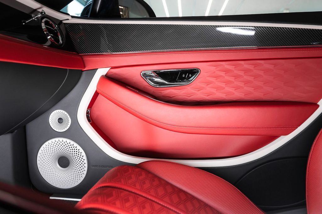 Bentley Continental GT 2025