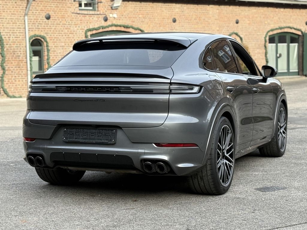 Porsche Cayenne 2024