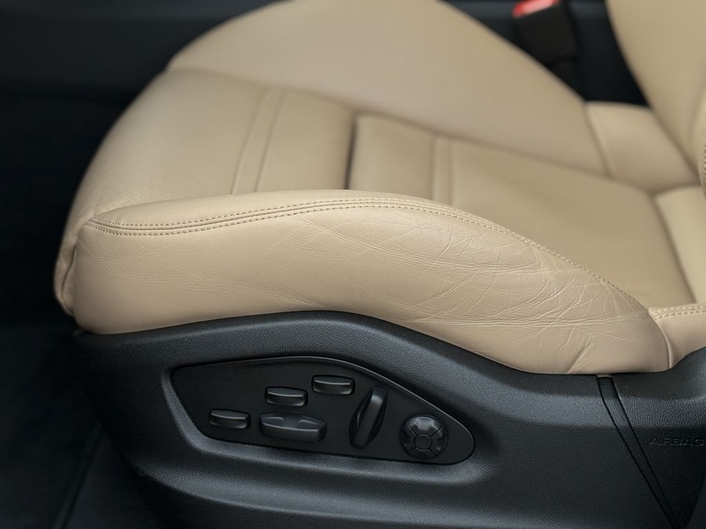 Porsche Cayenne 2024