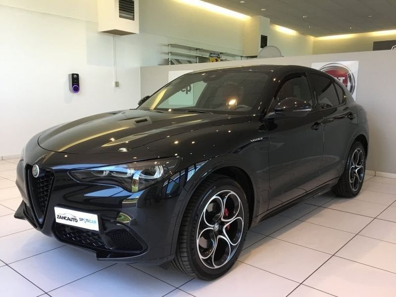 Alfa Romeo Stelvio 2025