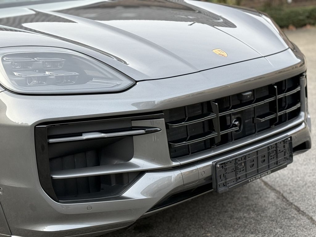 Porsche Cayenne 2024