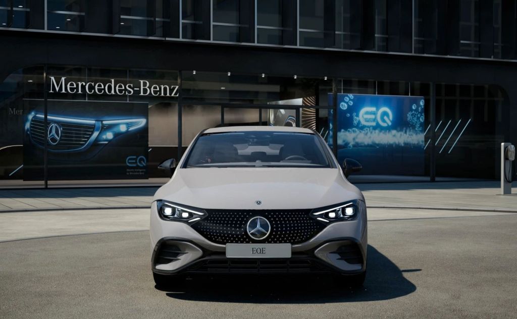 Mercedes-Benz EQE 2022