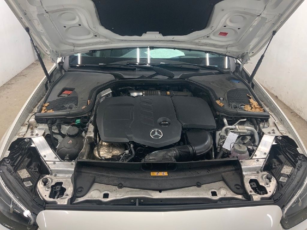 Mercedes-Benz E 300 2022