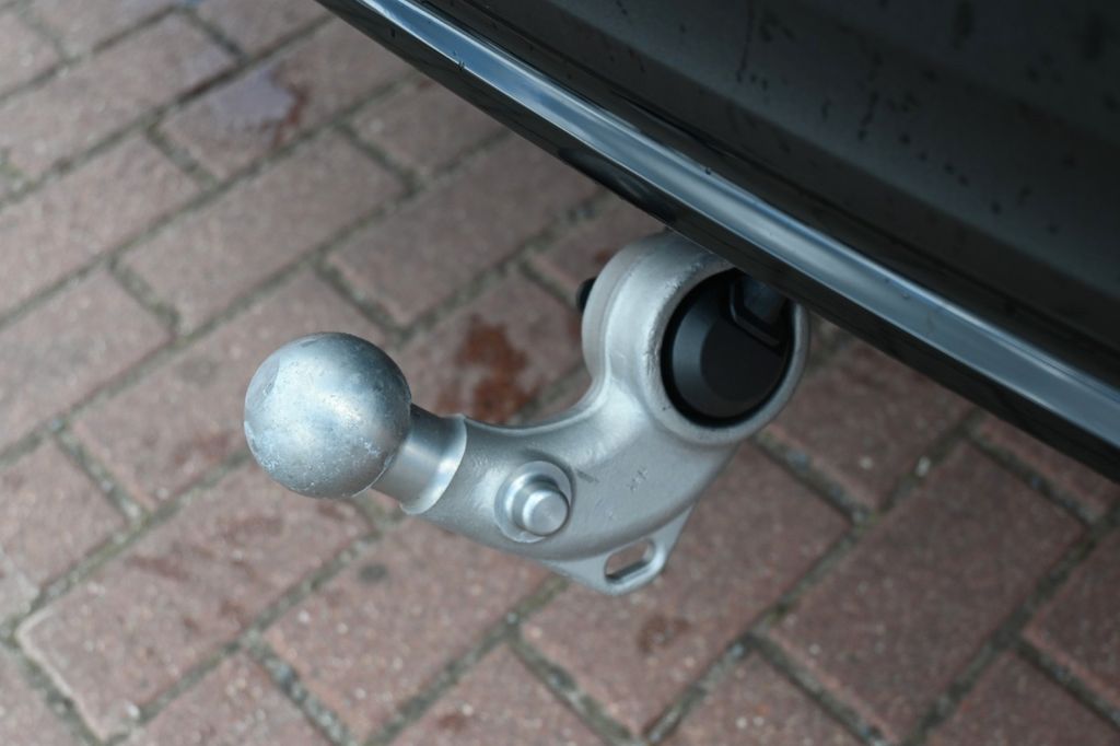 Volvo XC40 2025