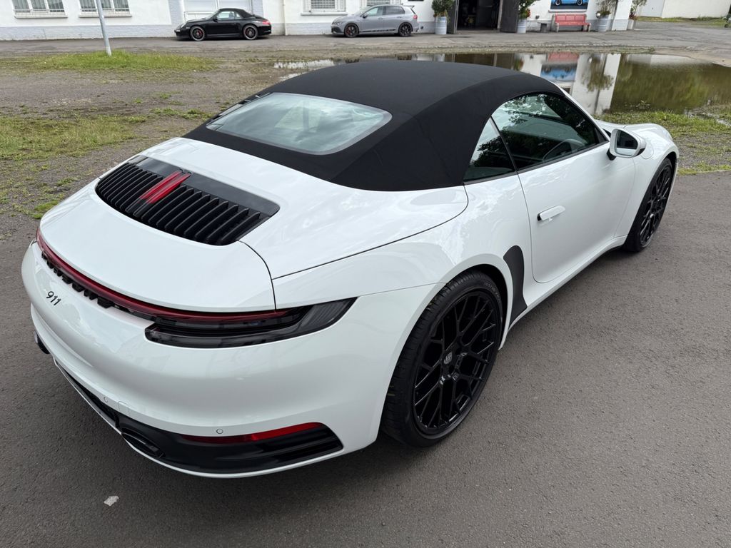 Porsche 992 2024