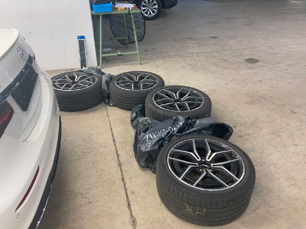 Mercedes-Benz E 300 2022