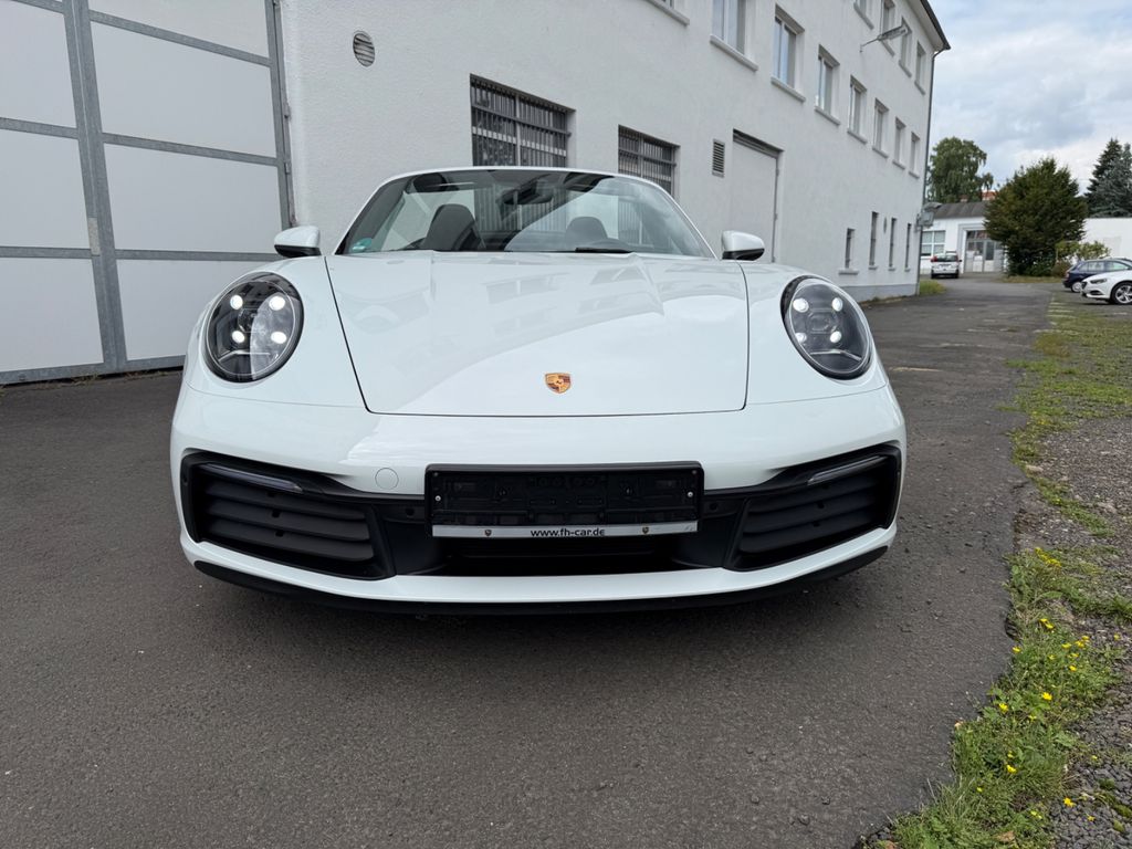 Porsche 992 2024