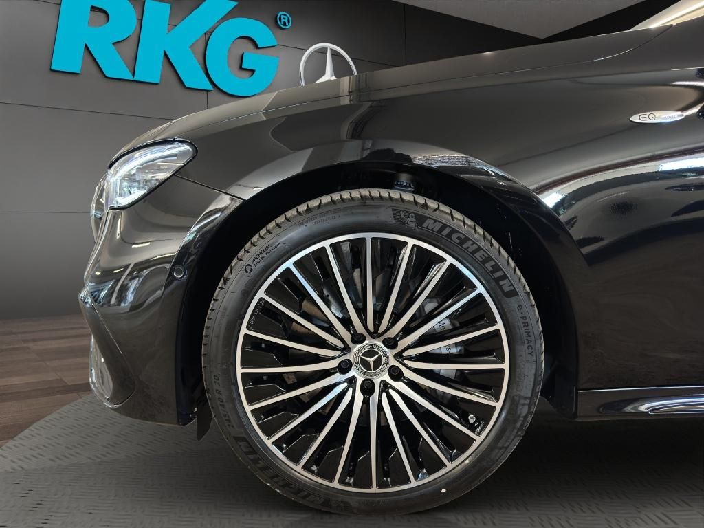 Mercedes-Benz E 300 2025