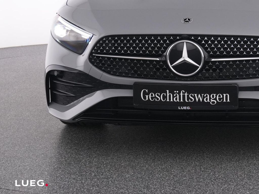 Mercedes-Benz A 220 2025