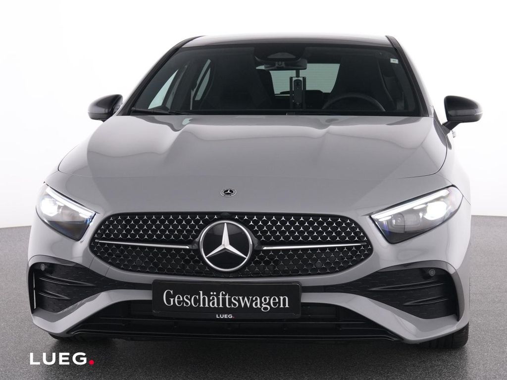 Mercedes-Benz A 220 2025