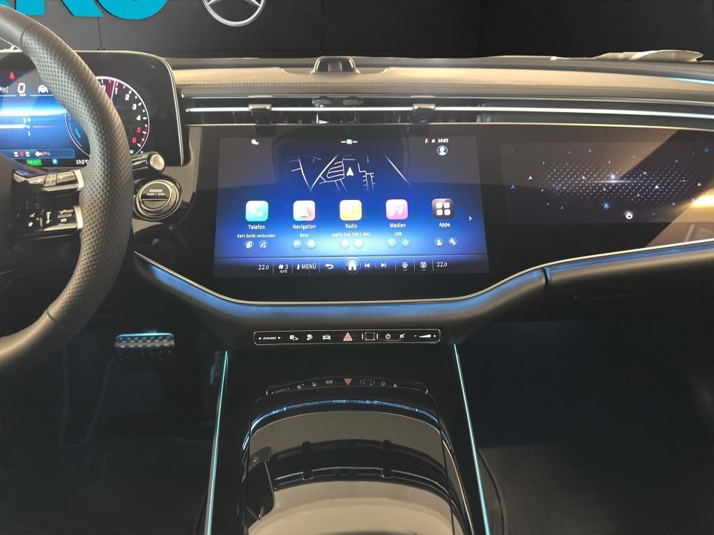 Mercedes-Benz E 300 2025