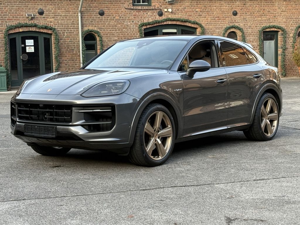 Porsche Cayenne 2025