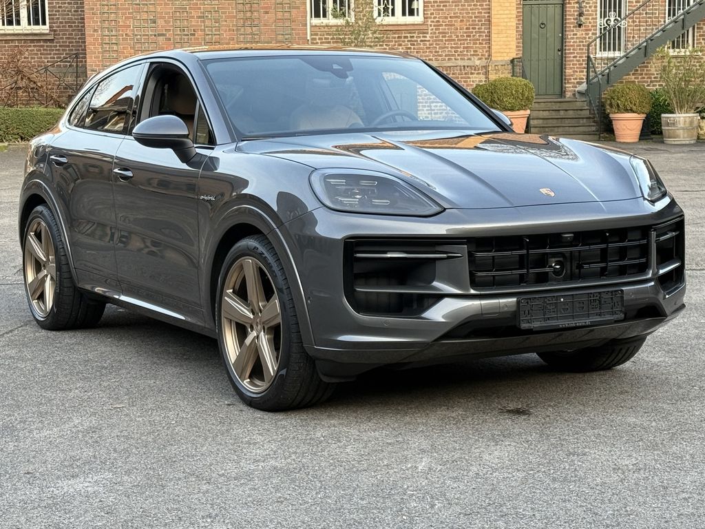 Porsche Cayenne 2025