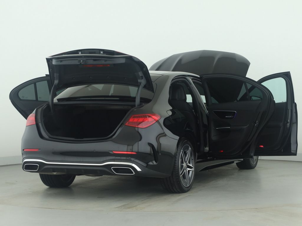 Mercedes-Benz C 300 2025