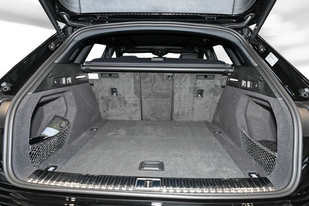 Audi e-tron 2023