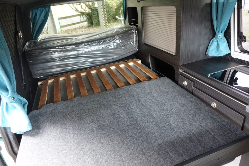 Volkswagen T6 California 2021