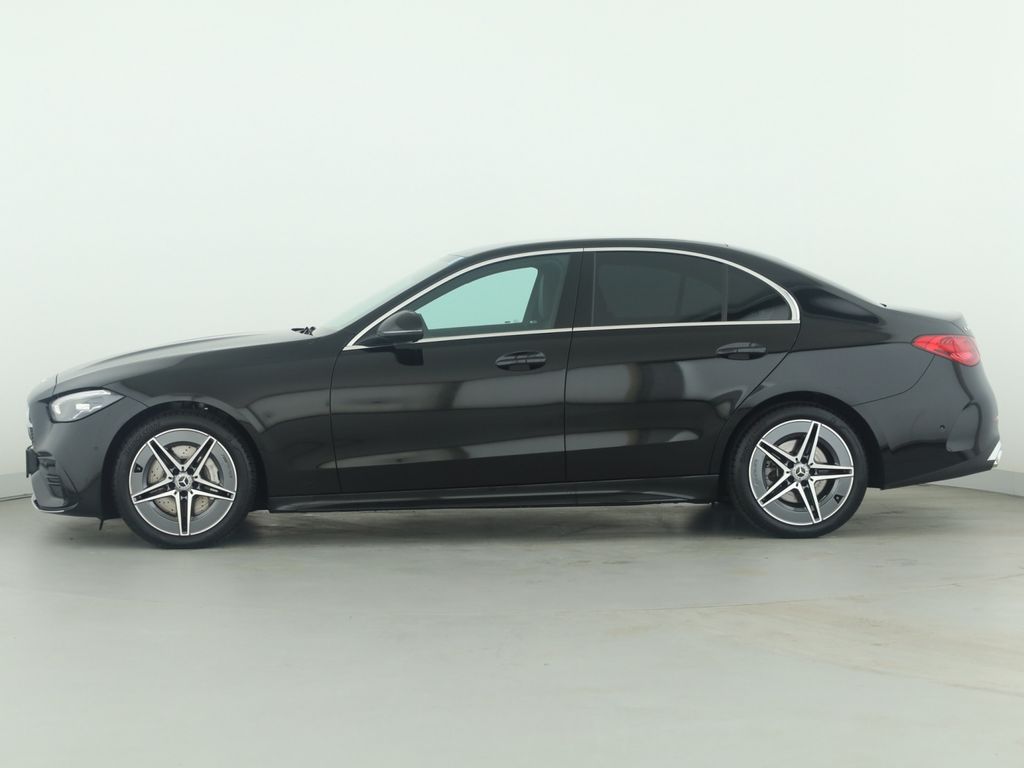 Mercedes-Benz C 300 2025