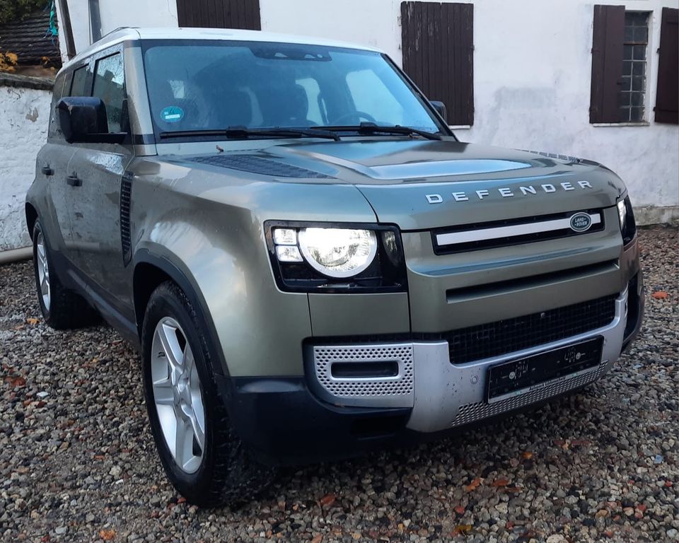 Land Rover Defender 2020