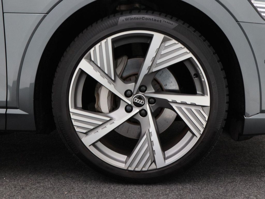 Audi e-tron 2020