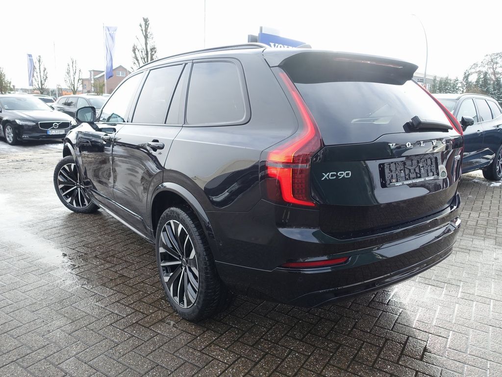 Volvo XC90 2025