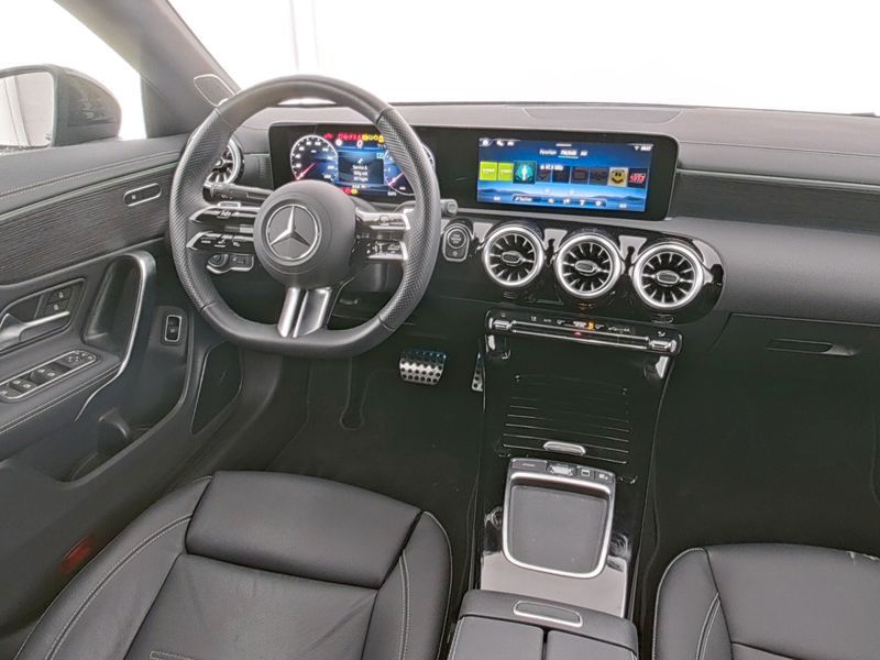 Mercedes-Benz CLA 250 2024