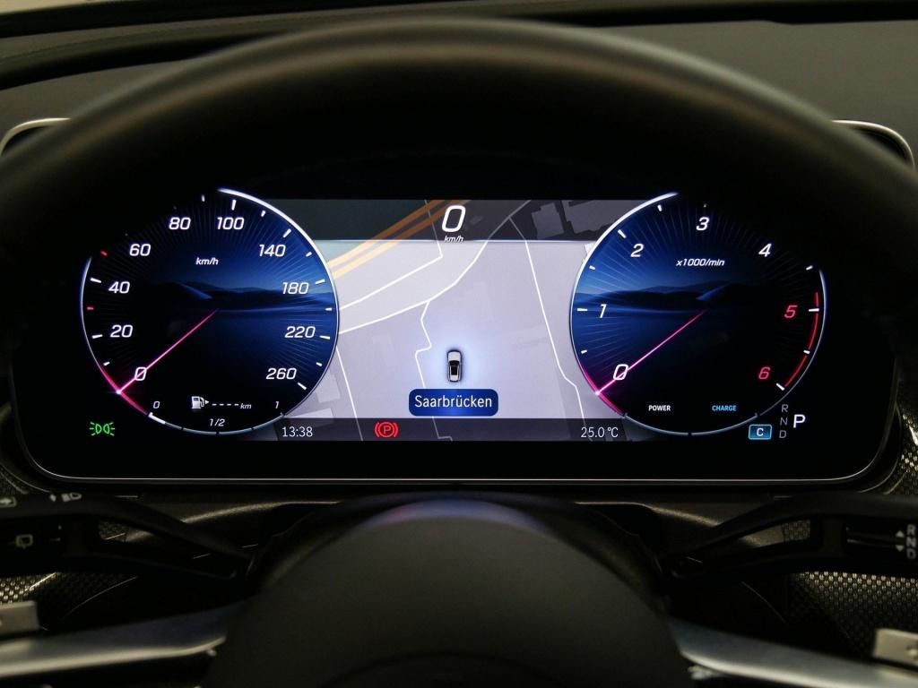 Mercedes-Benz C 300 2025