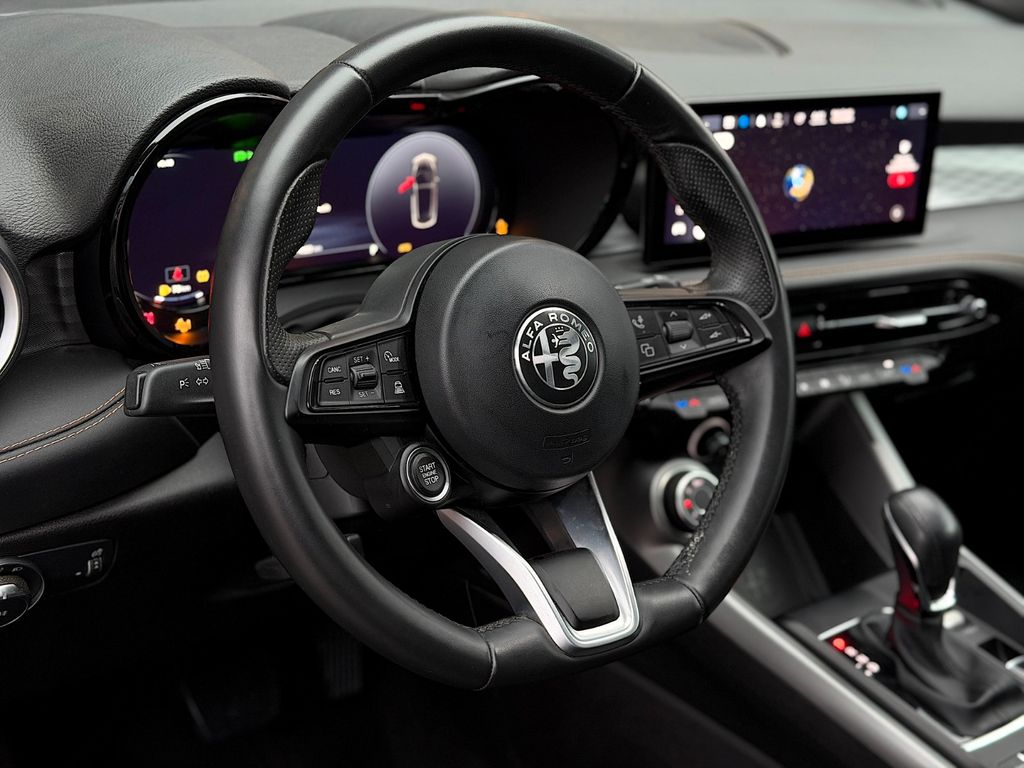 Alfa Romeo Tonale 2023