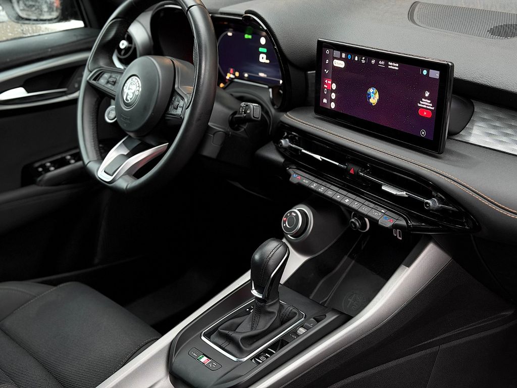 Alfa Romeo Tonale 2023