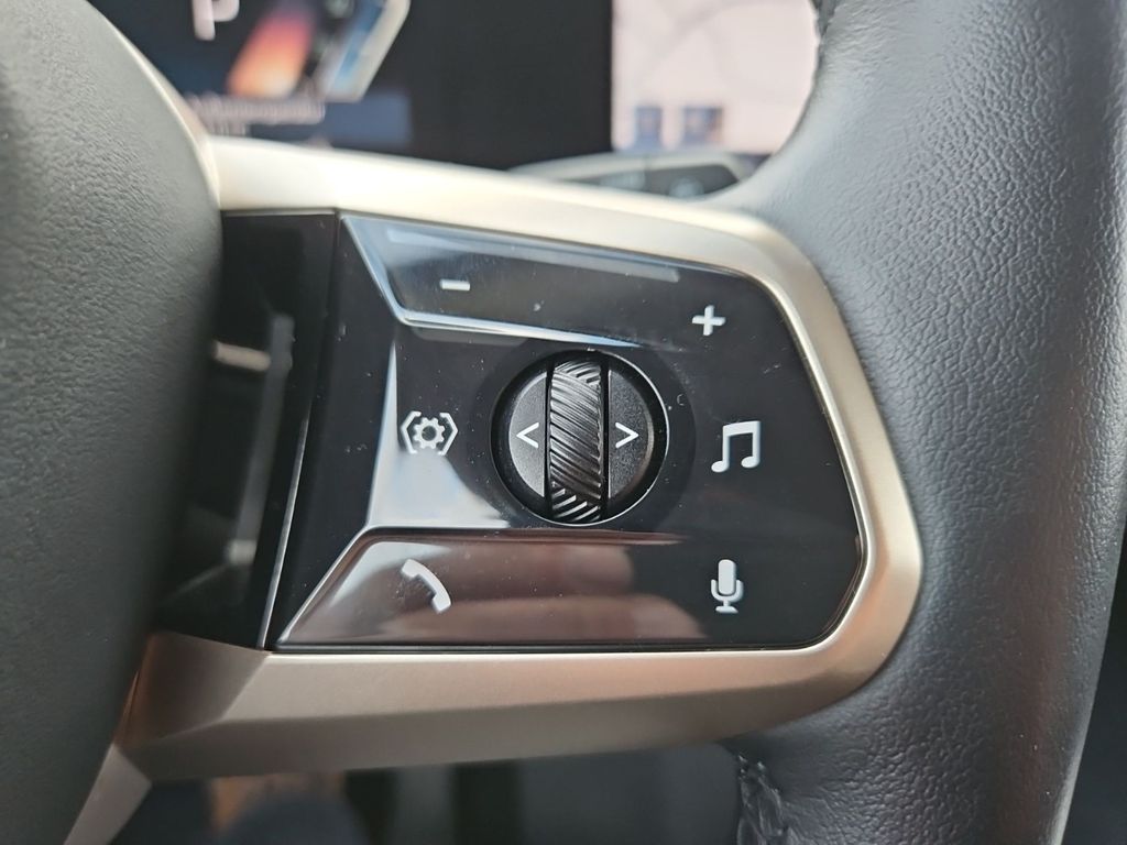 BMW iX 2022
