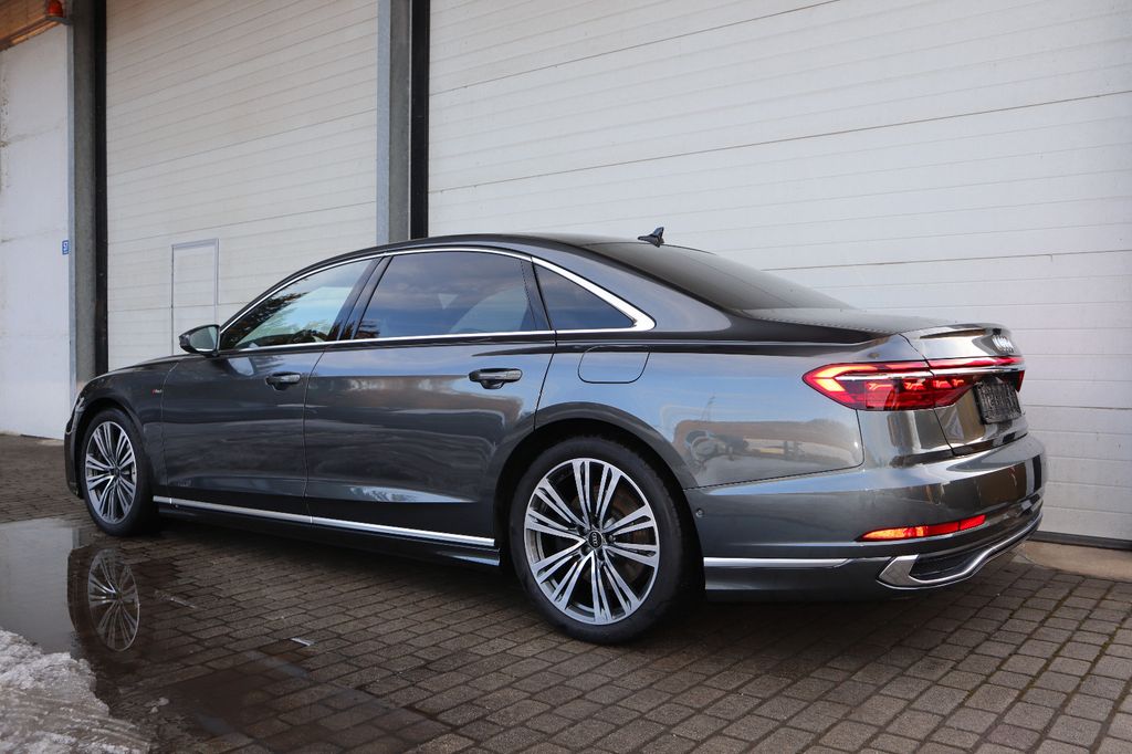 Audi A8 2024