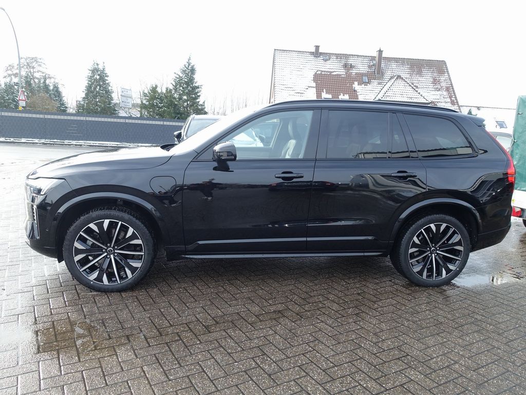 Volvo XC90 2025