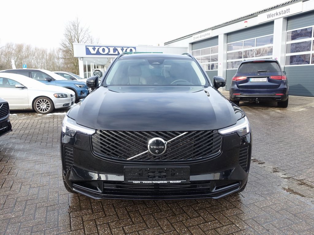 Volvo XC90 2025